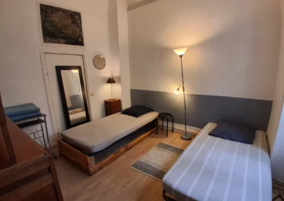 Gîte Les Capucins-Figeac 46- chambre (1)